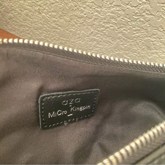 AZA Micro Kingpin Black Gathered Barrel Bag Round Log Crossbody Chain Purse - Picture 12 of 14